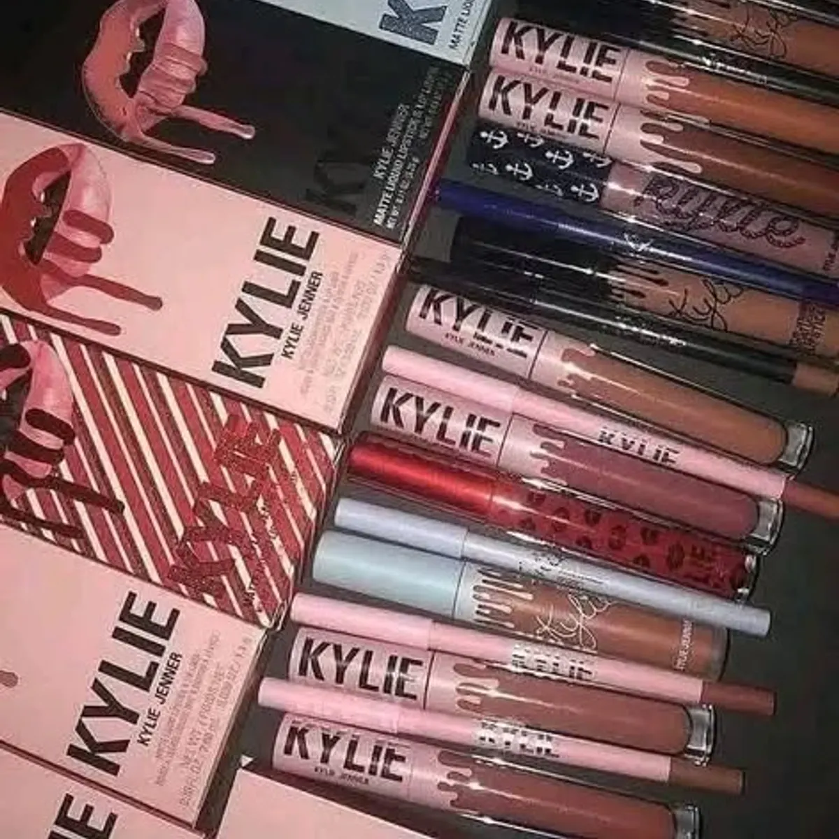 Cosmetics Pallet