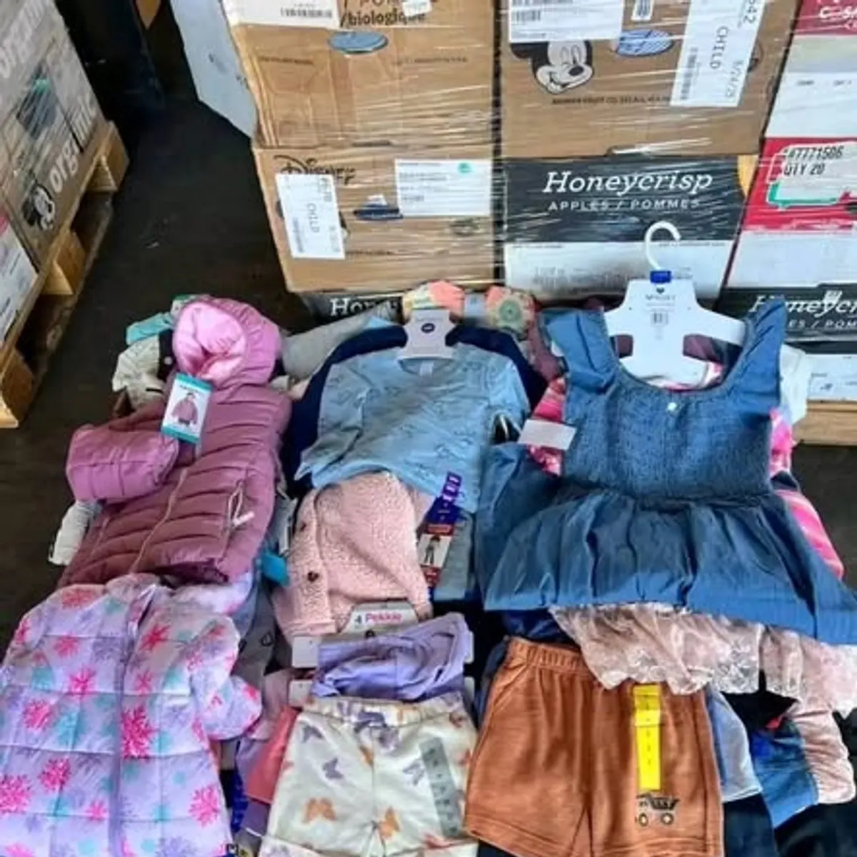 Kids Clothing Pallet