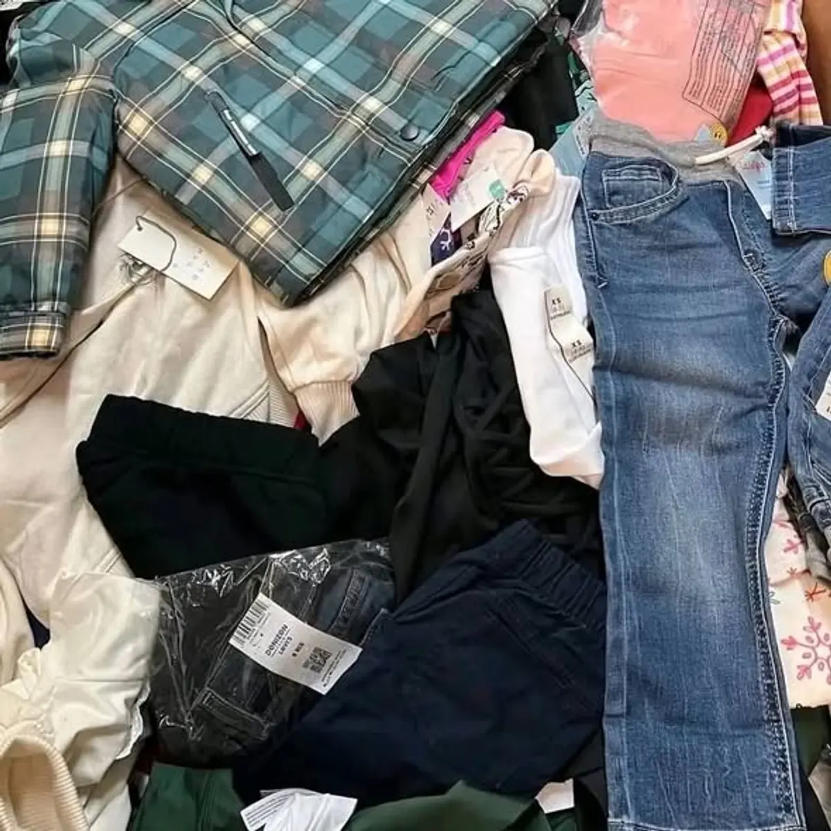 Kids Clothing Pallet
