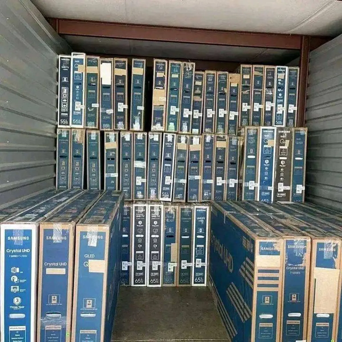 Samsung LG TVs Pallet