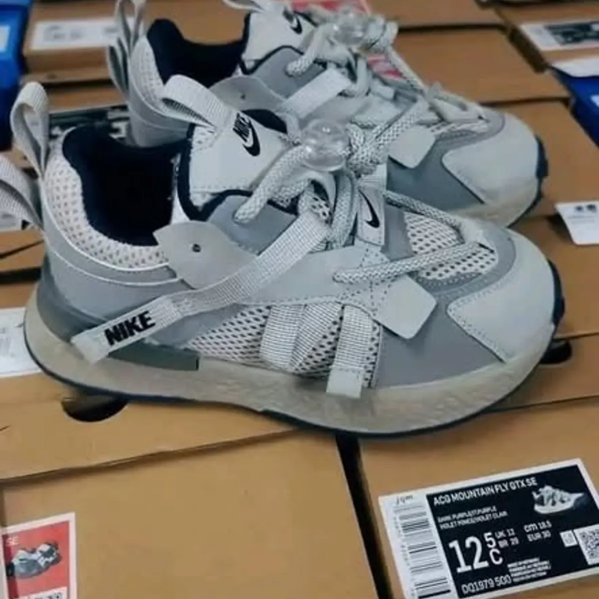 Shoes Pallet