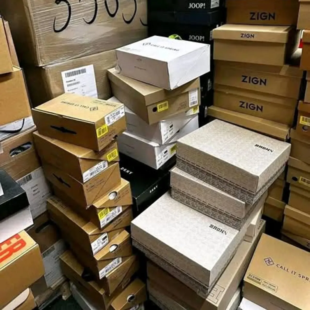 Sneakers Pallet