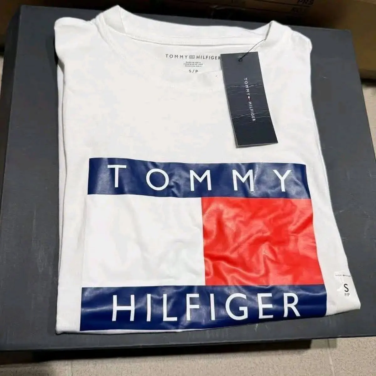 Tommy Hilfiger T-Shirts Pallet